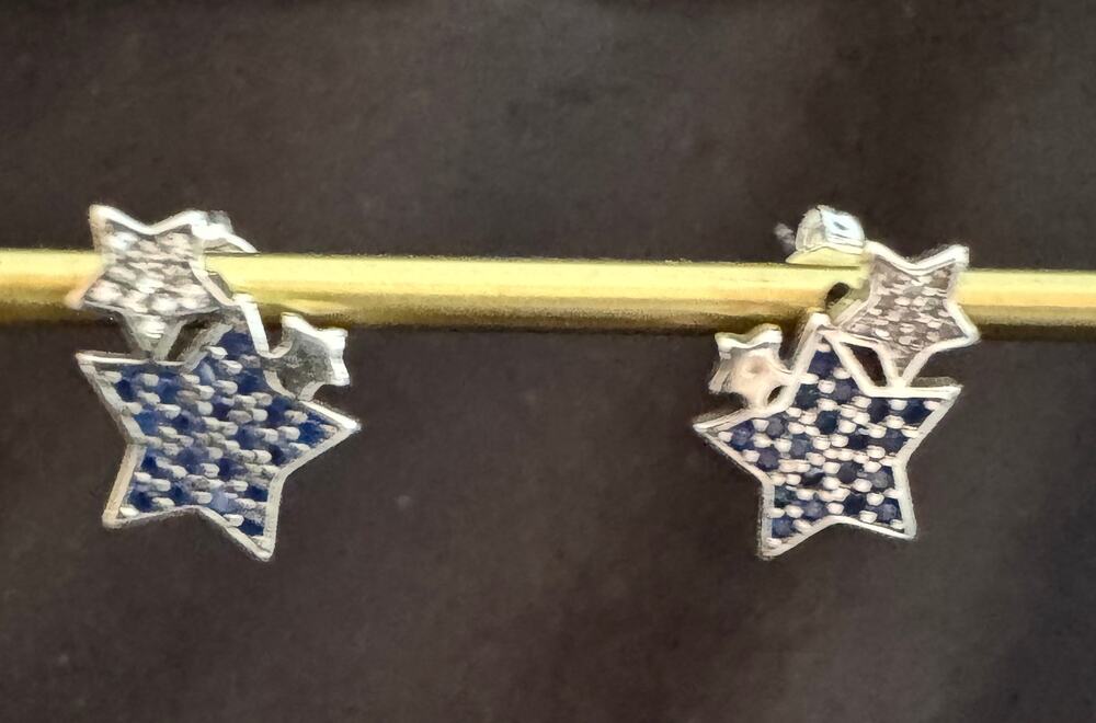 New Dainty Sterling 925 Silver Blue CZ Star Stud Earrings 1/3” E60